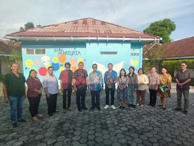 Kunjungan Direktur Pendidikan Kristen Ditjen Bimas Kristen Kemenag RI. Kunjungan Direktur Pendidikan Kristen Ditjen Bimas Kristen Kemenag RI.